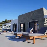 Avli Luxury קרפאטוס