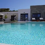 Avli Luxury