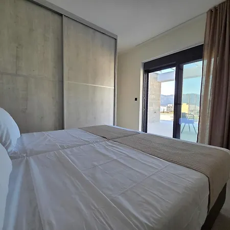 Avli Luxury