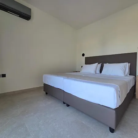 Avli Luxury 卡尔帕索斯