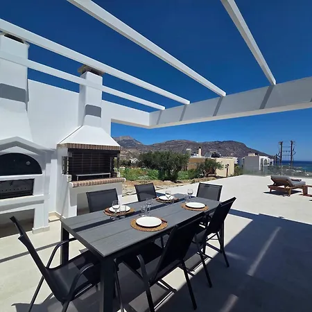 别墅 Avli Luxury *