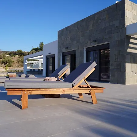 别墅 Avli Luxury 卡尔帕索斯