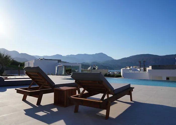 Avli Luxury Villa Kerpe